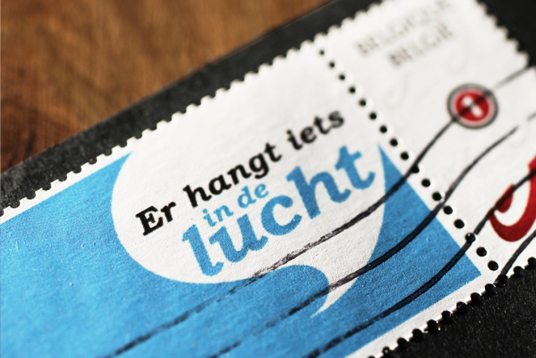postzegel teaser Komma in de lucht